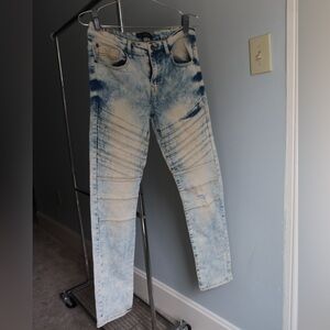 Blue Skinny Distressed‎ Jeans with Vintage Wash